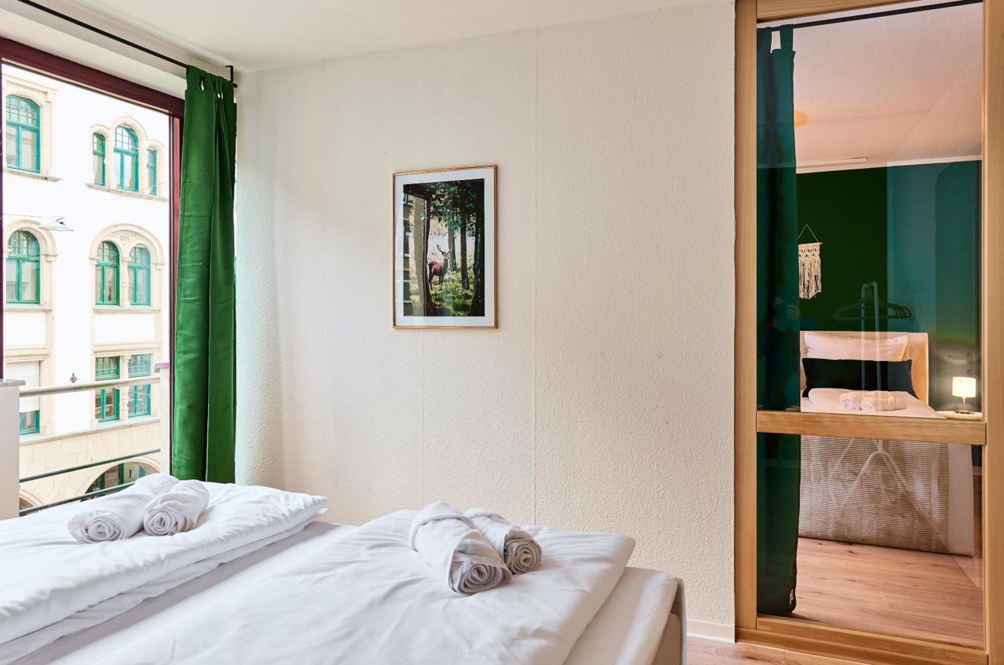 Stylisches Apartment I Fahrstuhl I Bahnhofsnah แอร์ฟวร์ท ภายนอก รูปภาพ
